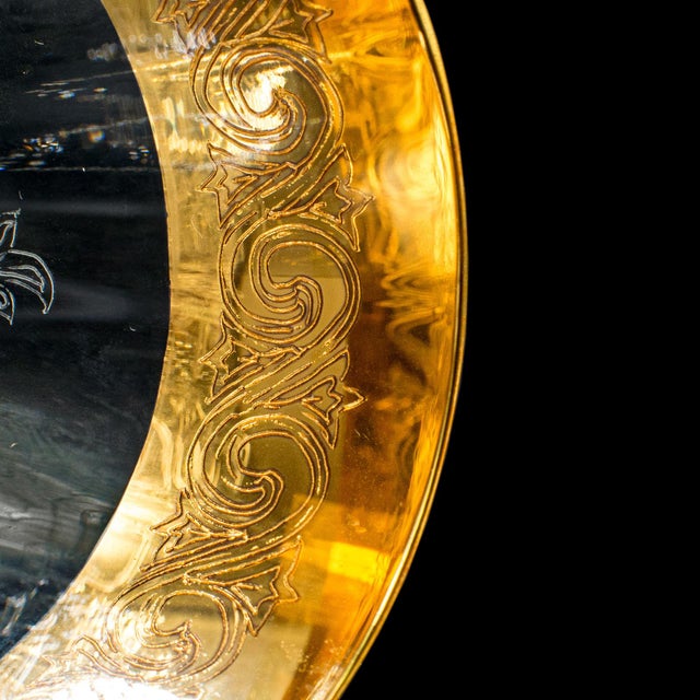 Set of 12 Vintage Champagne Flutes, Continental, Wine Glass, Gold Leaf, c.1980 For Sale - Image 9 of 10