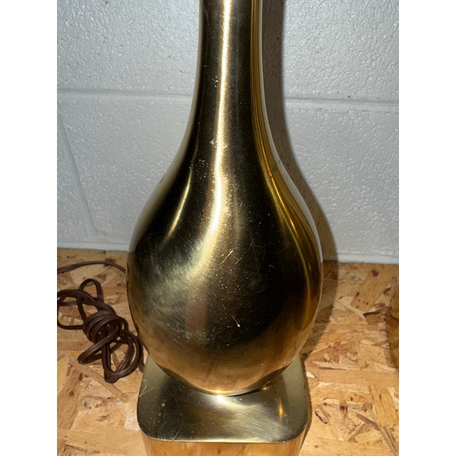 Mid-Century Modern 1970s Mid-Century Modern Teardrop- Or Genie-Form Polished Brass Table Lamp For Sale - Image 3 of 7