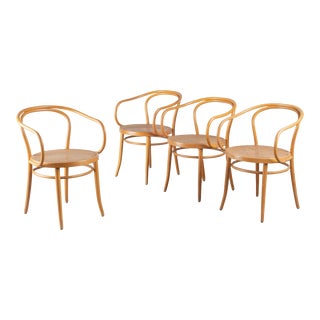 Thonet B9 Beech Bentwood and Caning Dining Chairs, Set of 4 For Sale