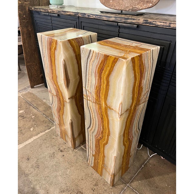 Golden Orange Onyx Pedestal Floor Lamp For Sale In Los Angeles - Image 6 of 8