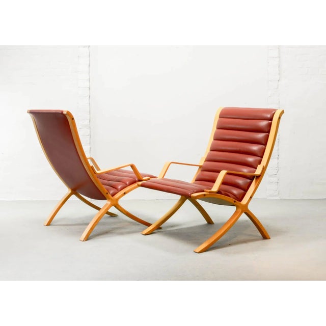 Fritz Hansen Mid-Century Danish High Back AX Lounge Chairs by Hvidt and Molgaard Nielsen for Fritz Hansen, Set of 2 For Sale - Image 4 of 17