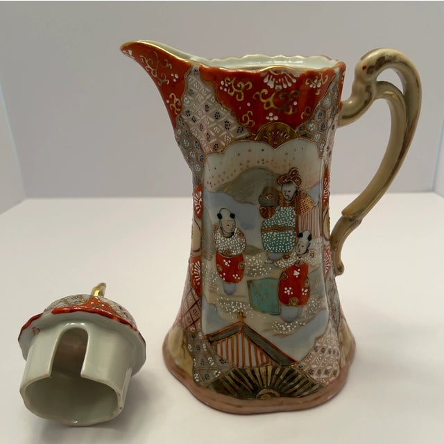 Mid 19th Century Vintage Japanese Hand Painted “Kutani” Chocolate Pot For Sale In Greenville, SC - Image 6 of 12