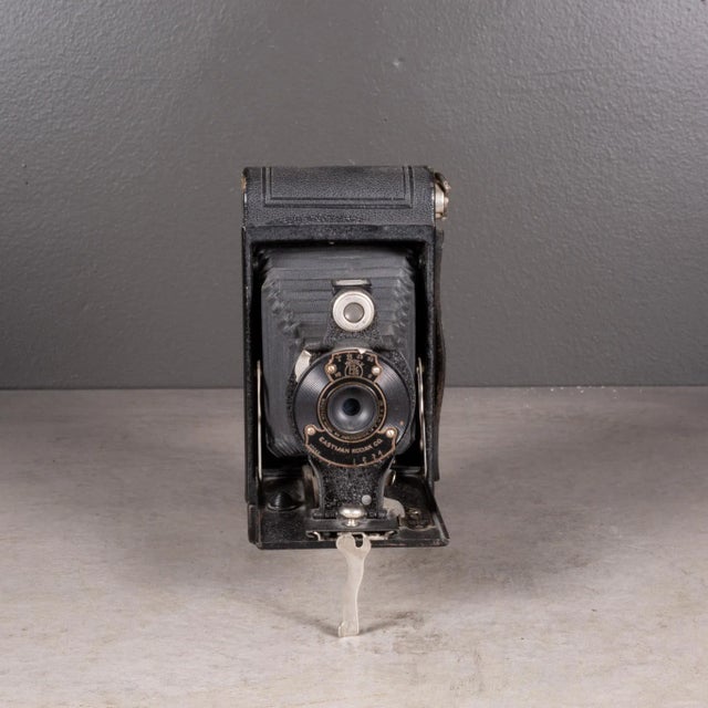 Industrial Antique Kodak No. 2c Jr Premo Folding Camera C.1916 For Sale - Image 3 of 8