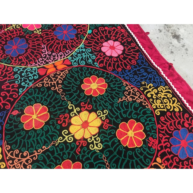 1960s Vintage Suzani Crochet Wall Hanging / Throw - 5'8" x 5'1" For Sale - Image 5 of 7