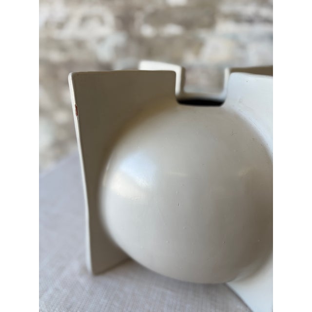 2020s Tadelakt Round Vase Egg Shell For Sale - Image 5 of 6