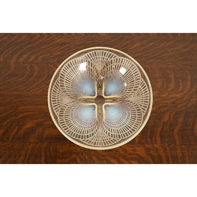 René Lalique "Coquilles" Art Deco Opalescent Glass Bowl, Circa 1920s For Sale - Image 9 of 13