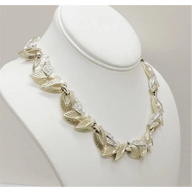 1960s Vintage Marboux Rhinestone Leaves Collar Necklace For Sale - Image 5 of 8