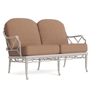 Brown Jordan Calcutta Loveseat, Dove frame with Fusion Clay fabric For Sale