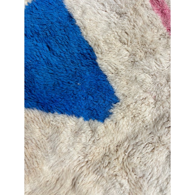 Blue Moroccan Beni Mrirt Rug in with Abstract Pattern, 2010s For Sale - Image 8 of 12