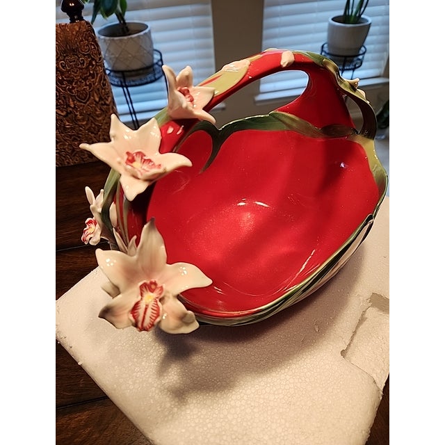 Masterpiece of Fine Art Porcelain – Signed by Wei Huei Min ​Elevate your collection with this breathtaking sculptural...