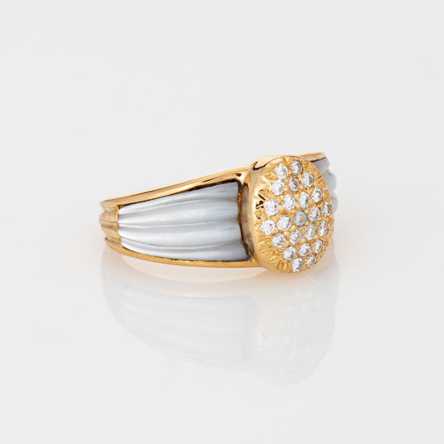 Modern 80s Portuguese Ring Diamond Fluted Mother of Pearl 19k Yellow Gold Jewelry 6.5 For Sale - Image 3 of 7