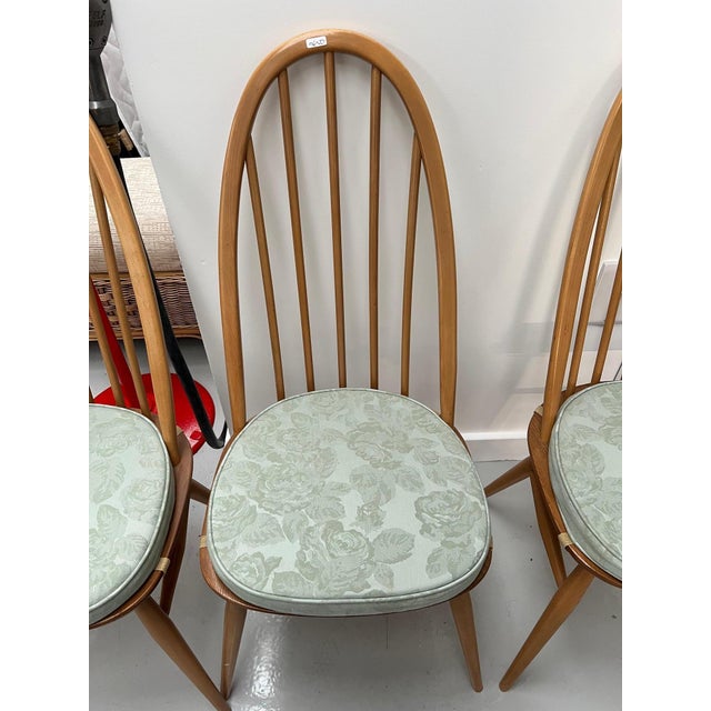 Blonde High Hoop Dining Chairs from Ercol, 1970s, Set of 4 For Sale - Image 9 of 12