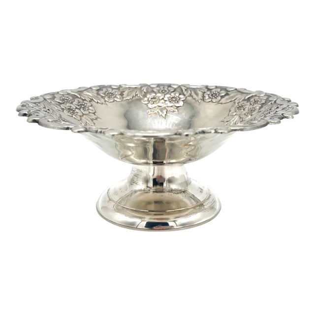 Vintage Silverplate Floral Repoussé Pedestal Candy/ Nut Bowl – Traditional / Hollywood Regency For Sale