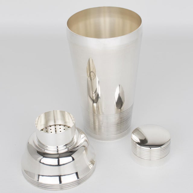 1940s 1940s Art Deco Silver Plate Cocktail Shaker and Six Barware Glasses - 7 pcs For Sale - Image 5 of 15