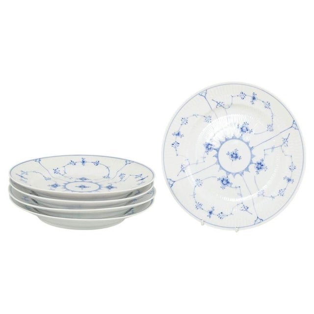 1950s Blue Fluted Plain. Five Lunch Plates in Porcelain from Royal Copenhagen, 1950s., Set of 5 For Sale - Image 5 of 5