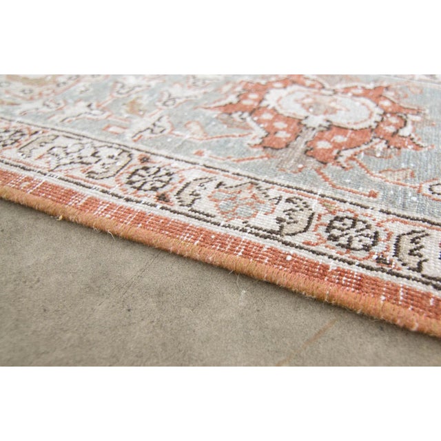House of Séance - 1920s Vintage Large Caucasian Floral Neutral Wool Pile Hand-Knotted Rug - 9′1″ × 12′8″ For Sale - Image 9 of 11
