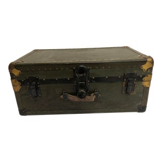 Vintage Industrial Military Foot Locker Trunk With Tray For Sale