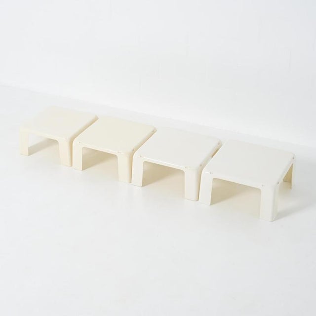 Plastic Quattro Gatti or Nesting Tables by Mario Bellini for B&B Italia / C&B Italia, 1960s, Set of 4 For Sale - Image 7 of 18