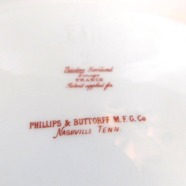 White 1900s Haviland Schleiger 630-2 Covered Casserole Dish For Sale - Image 8 of 9