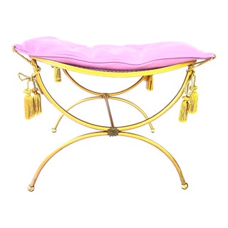 1940s Hollywood Regency Style Gilt Gold Metal Mesh Top Vanity Bench With Gold Rope Tasseled with Fuchsia Seat Pad For Sale