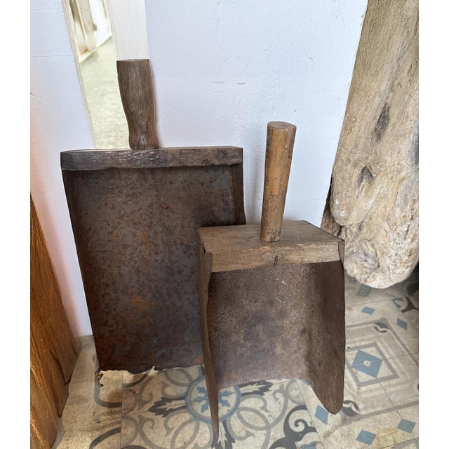 Vintage Wooden and Metal Grain Scoops, 1920s, Set of 2 For Sale - Image 10 of 10