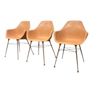 Set of 3 Vintage Mid-Century Modern Armchairs in Salmon Pink on Bronze-Toned Eiffel Bases For Sale