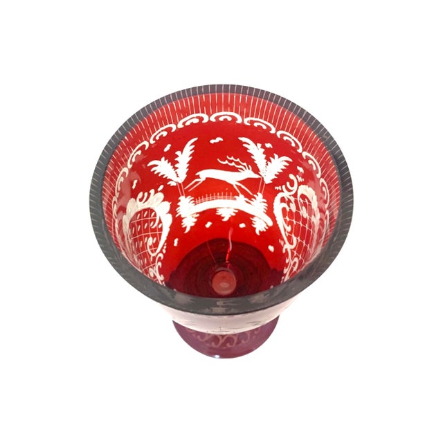 Red Cutout Glass Vase With Deer and Castle Design in Excellent Condition For Sale In San Diego - Image 6 of 11