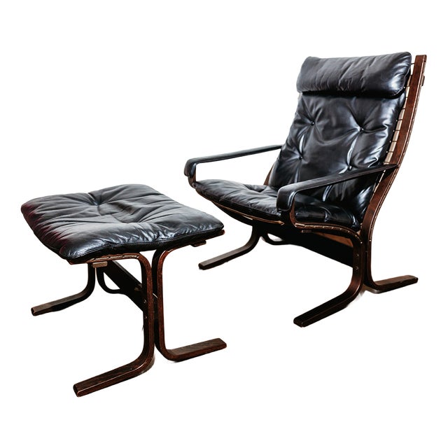 Set of Siesta Lounge Chair and Ottoman in Black Leather by Ingmar Relling for Westnofa, Norway, 1960s For Sale