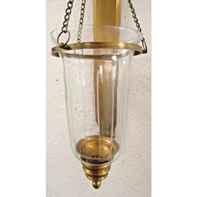 1990s Antique Brass Hurricane Wall Candle Sconce Pair Attributed to Virginia Metalcrafters For Sale - Image 5 of 18