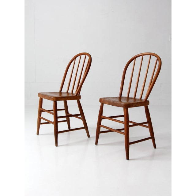 Mid 20th Century Vintage Windsor Bow Back Chairs Pair For Sale - Image 5 of 11