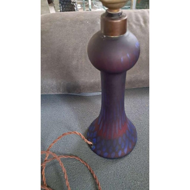 Early 20th Century Art Nouveau Peacock Iridescent Lamp - Loetz Witwe, Early 20th Century For Sale - Image 5 of 8