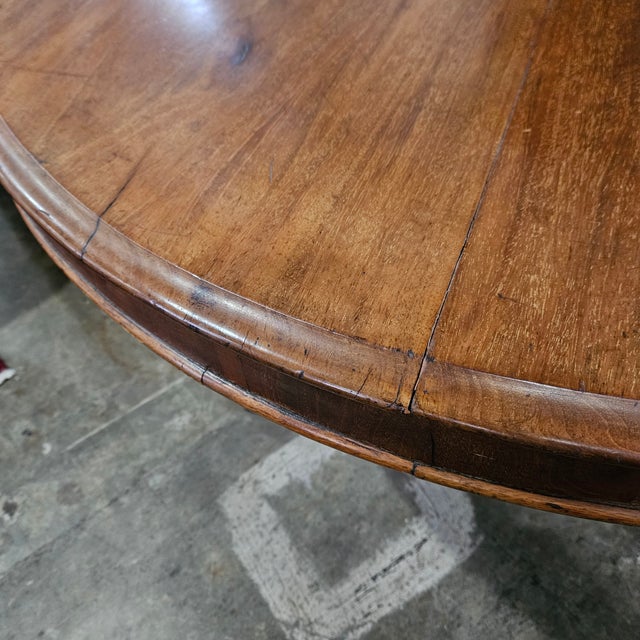 Brown 19th Century Victorian Mahogany Round Tri-Leg Pedestal Breakfast Table For Sale - Image 8 of 14