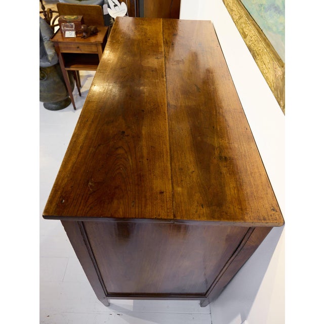 Neoclassical Italian Walnut Commode With Inlaid Drawers, 19th Century For Sale - Image 9 of 15