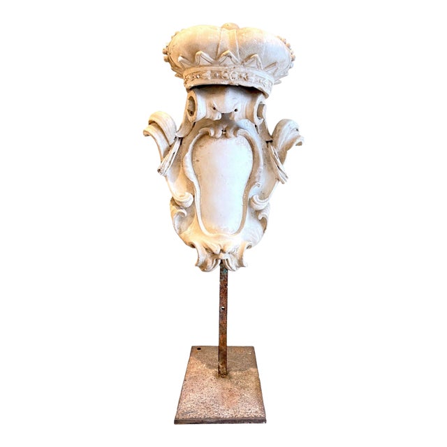 17c Italian Antique Marble Crown on Iron Stand For Sale