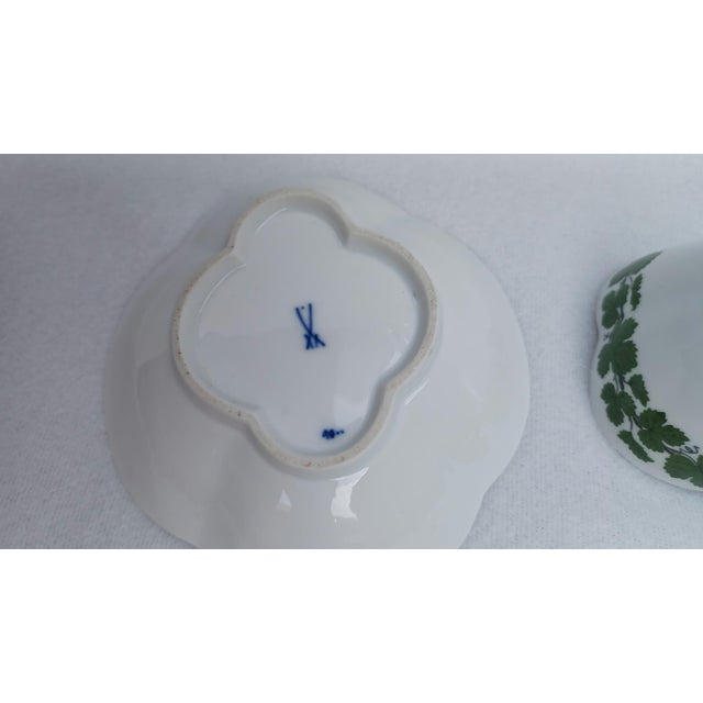 1950s Quatrefoil Mocca Cup and Saucer with Weinlaub Pattern from Meissen, 1930, Set of 2 For Sale - Image 5 of 8