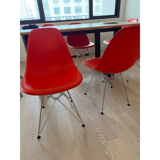 Modern Herman Miller Eames Molded Plastic Dining Chairs (Complete Set of 8) For Sale - Image 3 of 5