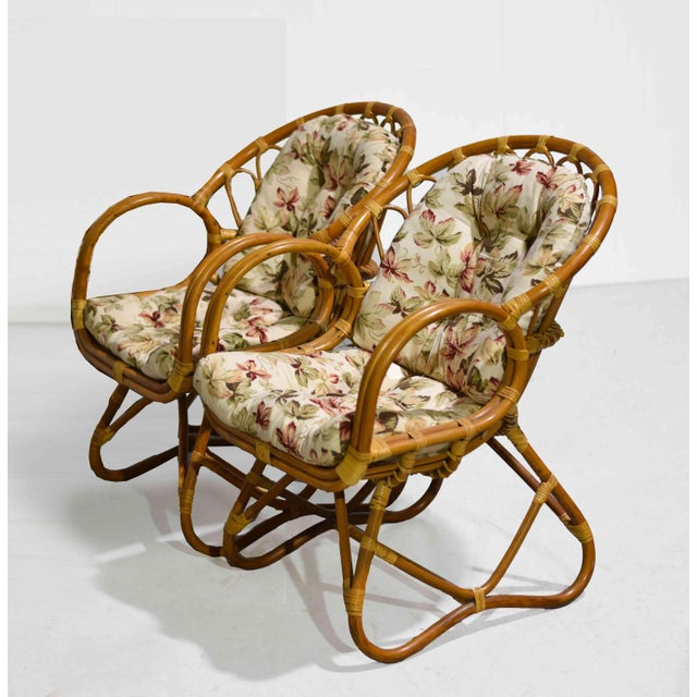 Light, sculptural, and effortlessly chic, this set of two vintage Palm Beach chairs brings timeless coastal elegance and...