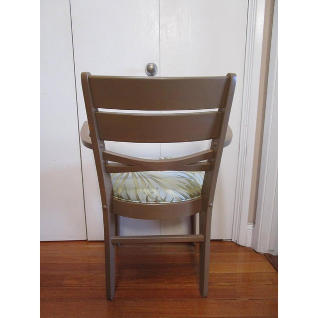 Wood 1950s Heywood Wakefield Style Unmarked Painted Mid-Century Modern Armchair in Orchid Pattern Silk For Sale - Image 7 of 7