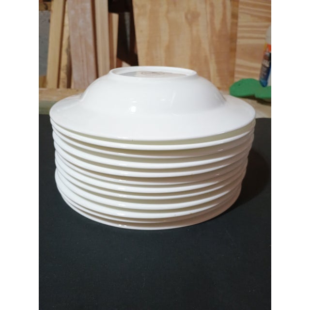 Royal Doulton Royal Doulton Signature White Rimmed Soup Bowl 6421960 For Sale - Image 4 of 5