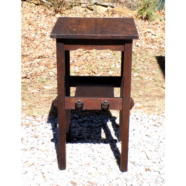 Early 20th Century Vintage Mission Oak Arts & Crafts Side Table Plant Stand End Table For Sale - Image 5 of 15