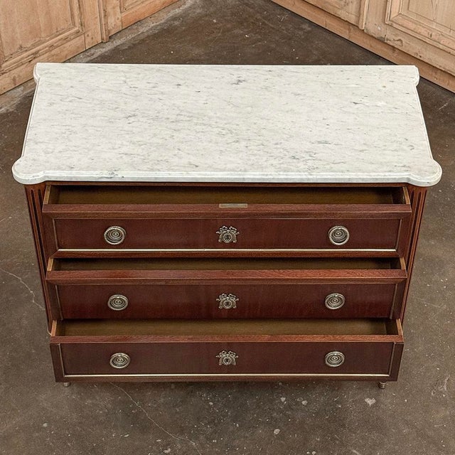 Antique French Louis XVI Mahogany Carrara Marble Top Commode For Sale - Image 11 of 15