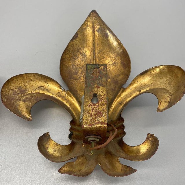 Vintage French Golden Florentiner Lily Wall Lights by Hans Kögl, 1970s, Set of 2 For Sale - Image 17 of 18