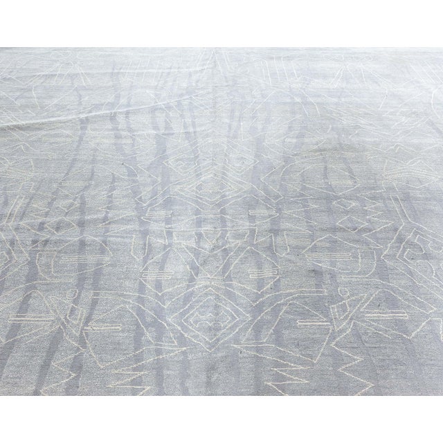 Modern Modern Eskayel Akimbo Grey and White Handmade Rug by Doris Leslie Blau For Sale - Image 3 of 8