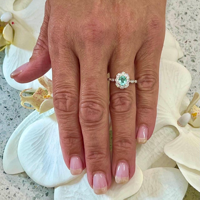 Natural Colombian Emerald Diamond Ring 14k W Gold 0.80 TCW Certified, Size 6.5 For Sale - Image 4 of 9
