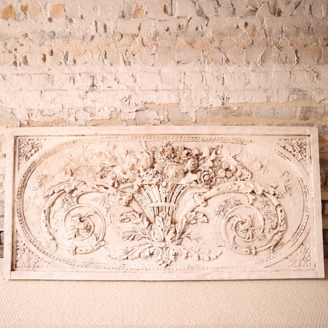 Add refined decorative elegance to your space with this 19th century French plaster décor panel, a beautifully detailed...