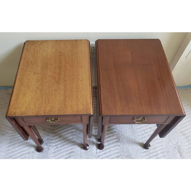 1940s Biggs Kittinger Chippendale Mahogany Drop Leaf Table For Sale - Image 5 of 13
