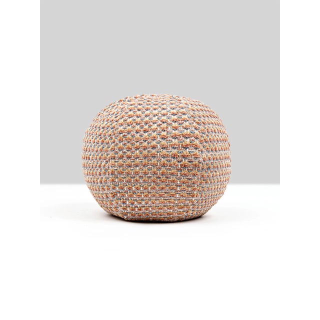 Contemporary The House Of Scalamandré Heatherton Circle Pillow In Peach For Sale - Image 3 of 3