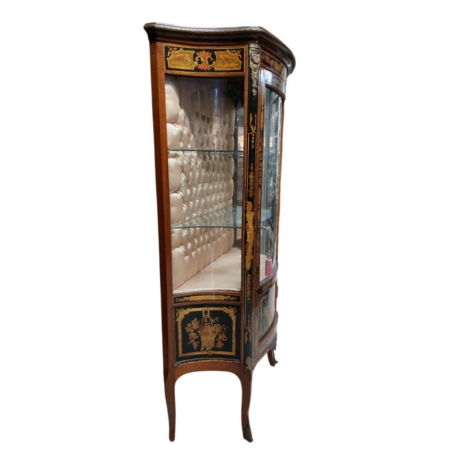 The Elegance of Time: Neoclassical Display Cabinet in Fine Wood and Bronze Imagine owning a piece of history that not only...