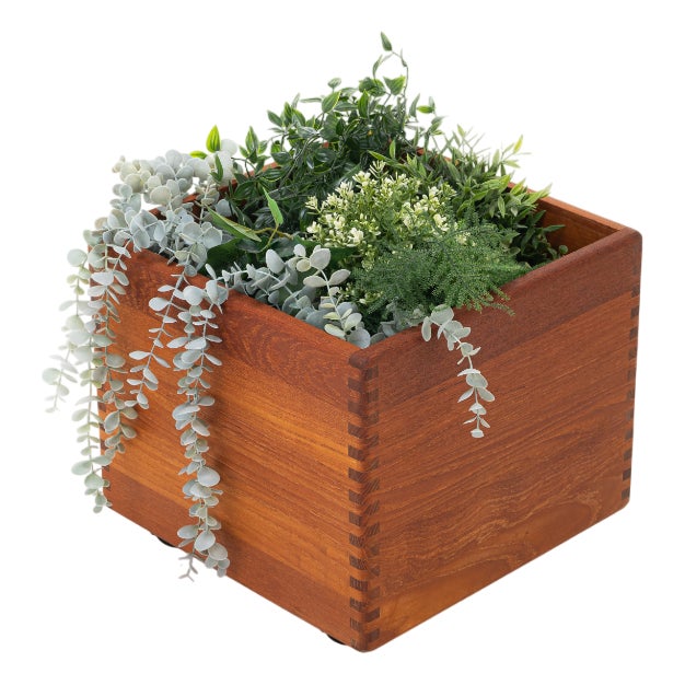 Danish Teak Planter, 1960s For Sale