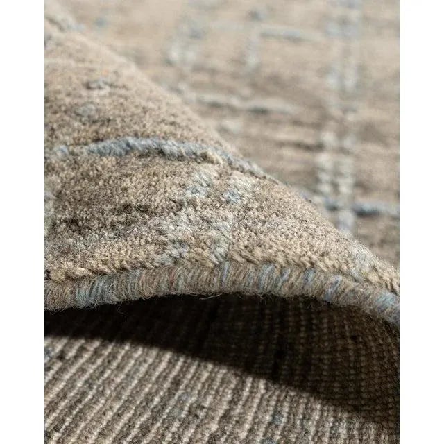 Simplicity Comfort Beige Light Blue Contemporary Rug 8'2 X 10' For Sale In New York - Image 6 of 7